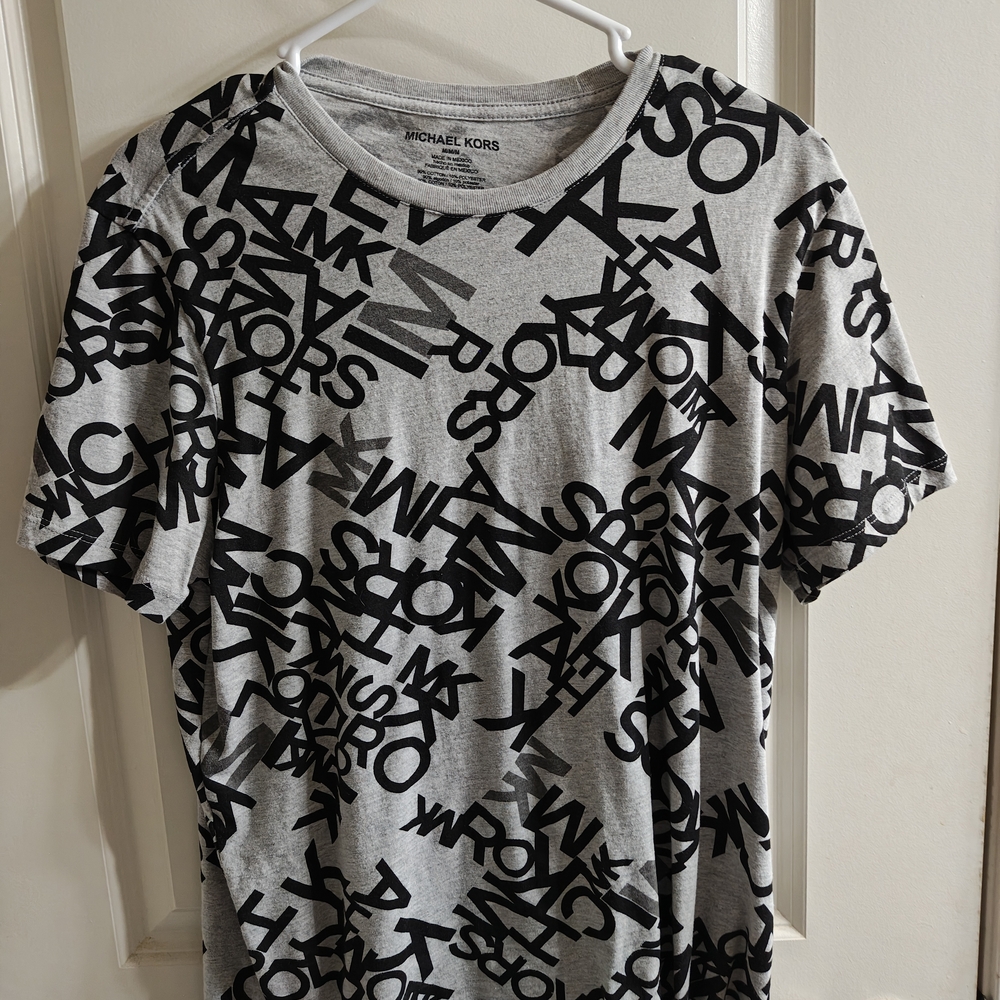 Michael Kors All-Over Logo Print T-Shirt – Men's M – Gently Used